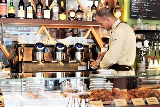 Cafe Italia